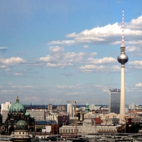 Do I need to deregister my residence when I'm moving within Germany?